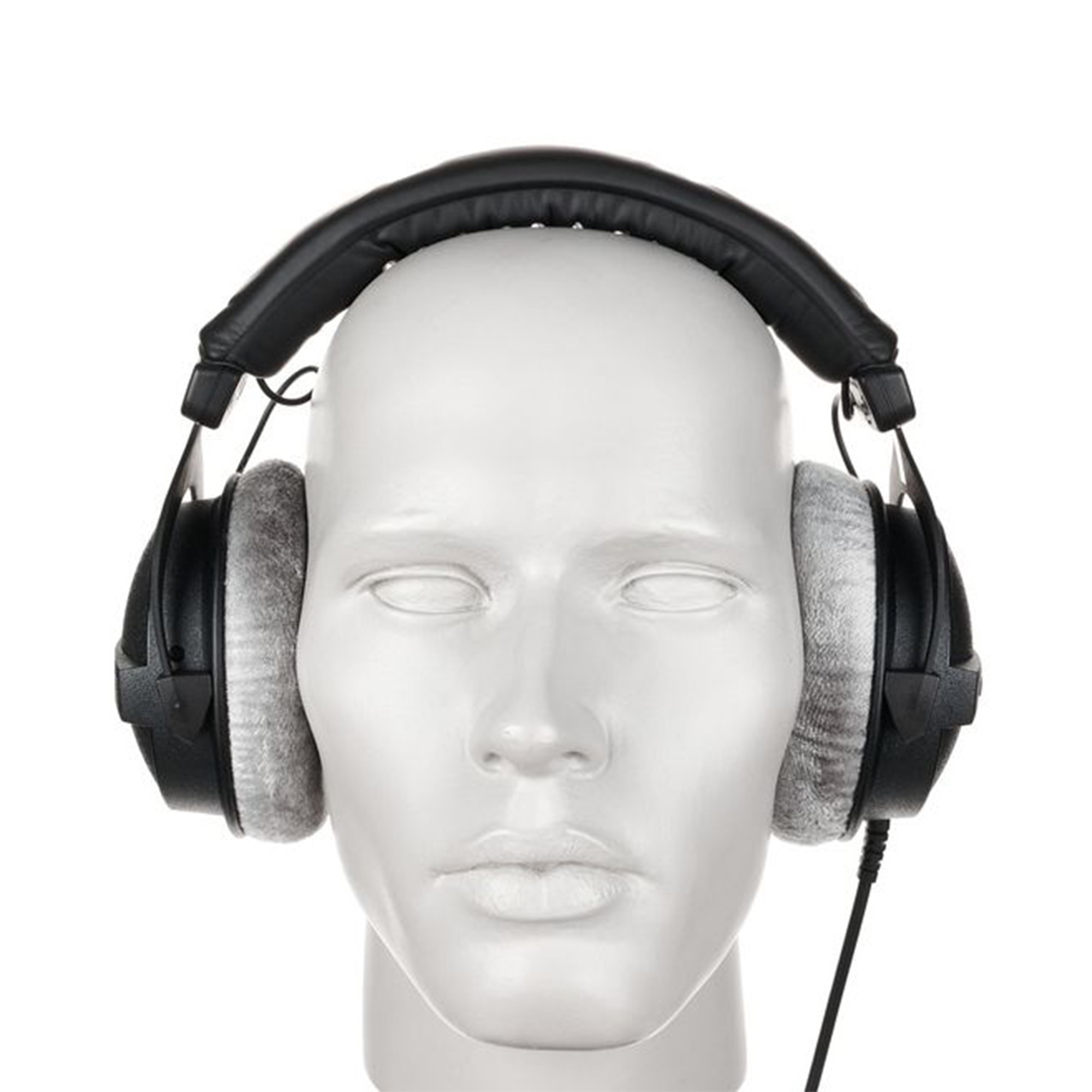 Beyerdynamic DT770PRO/250 Pro 250 Ohm Closed - Back Studio Mixing Headphones