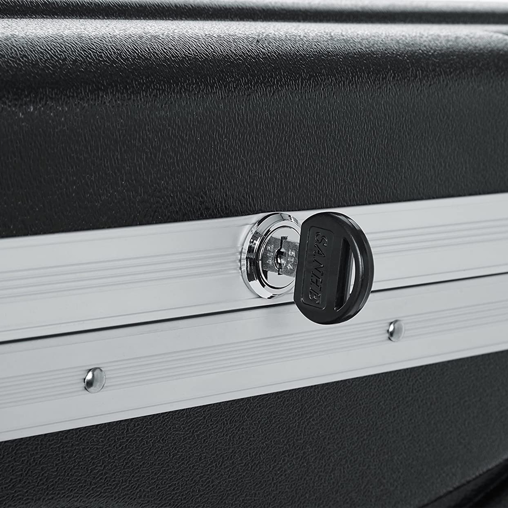 Gator GRR-4L 4U Audio Rack Rolling Molded PE Case