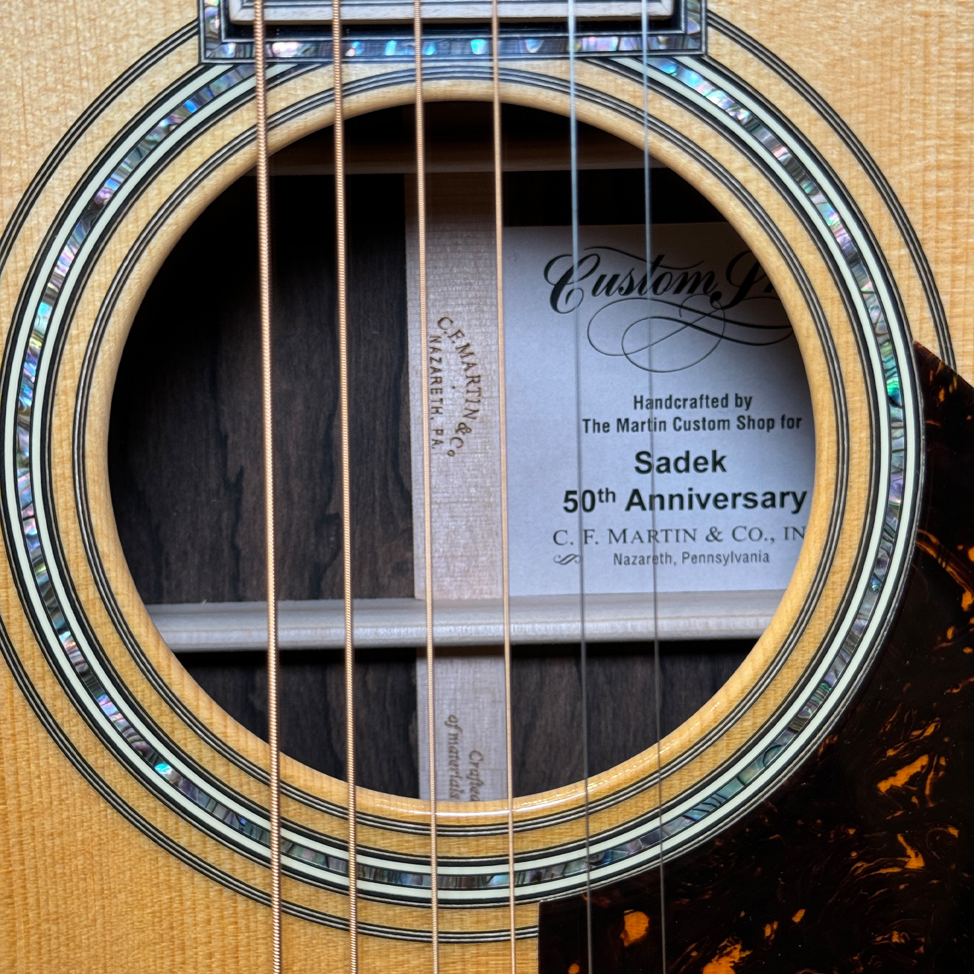 Martin Custom Shop 00014F Sadek 50th Anniversary, Spruce Top Ziricote  Acoustic Guitar - Natural