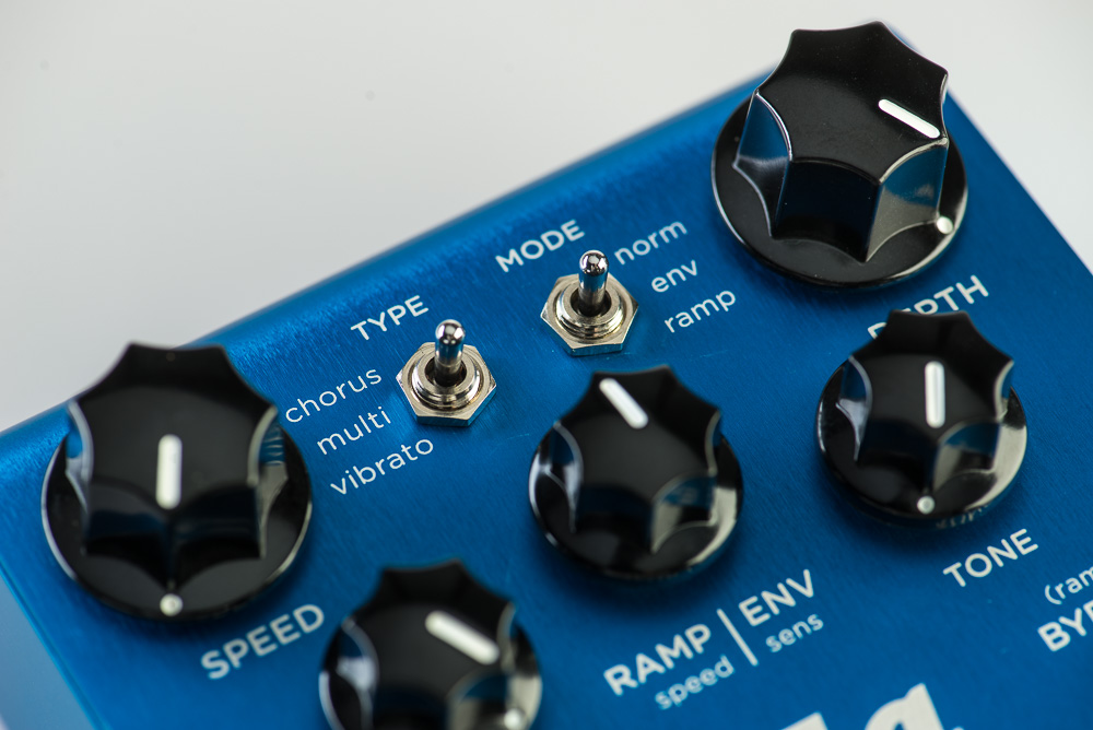 Strymon Ola dBucket Chorus and Vibrato Pedal