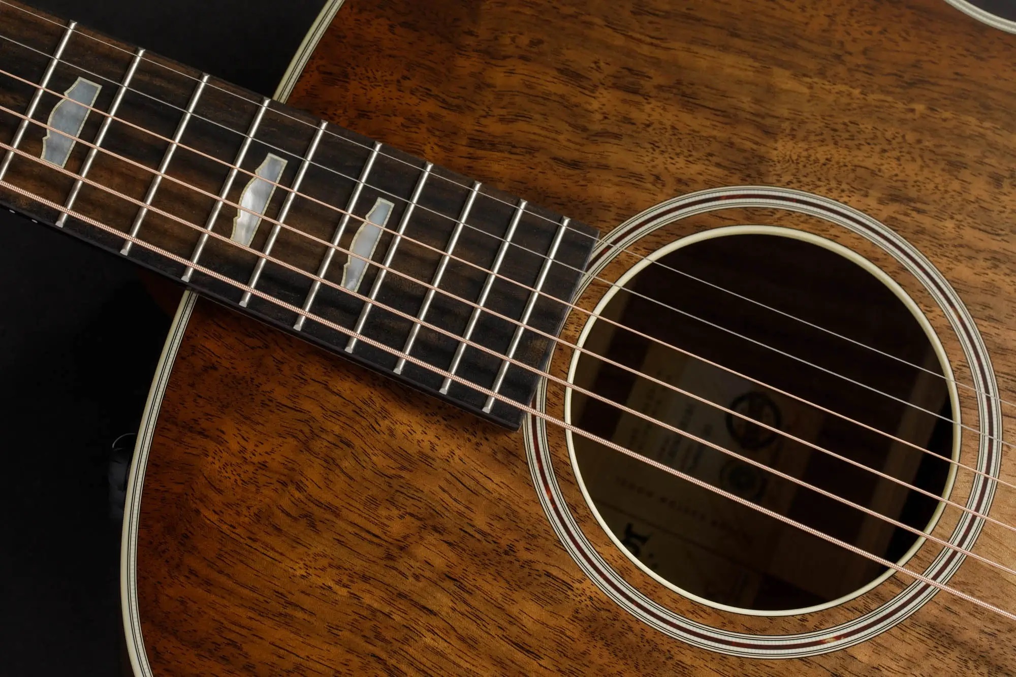 Taylor Custom GO 31Catch Grand Orchestra Acoustic Electric Guitar Limited Edition 20 Guitars Worldwide - Natural Walnut