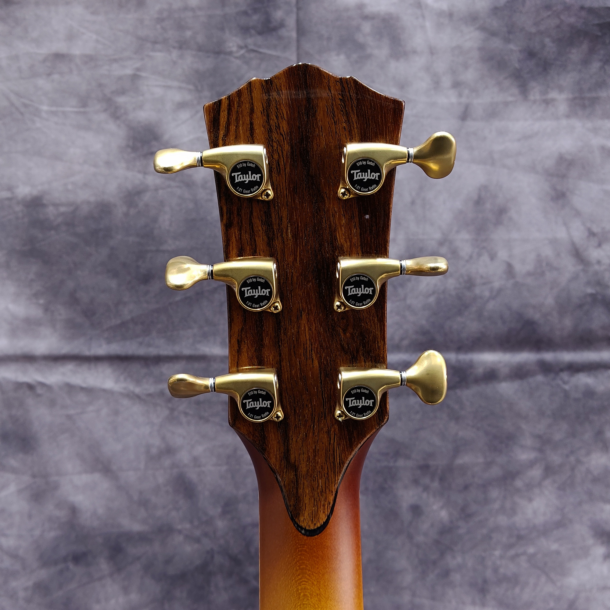 Taylor Custom 814e Bocote Cedar Gold Label Acoustic Electric Guitar - Natural