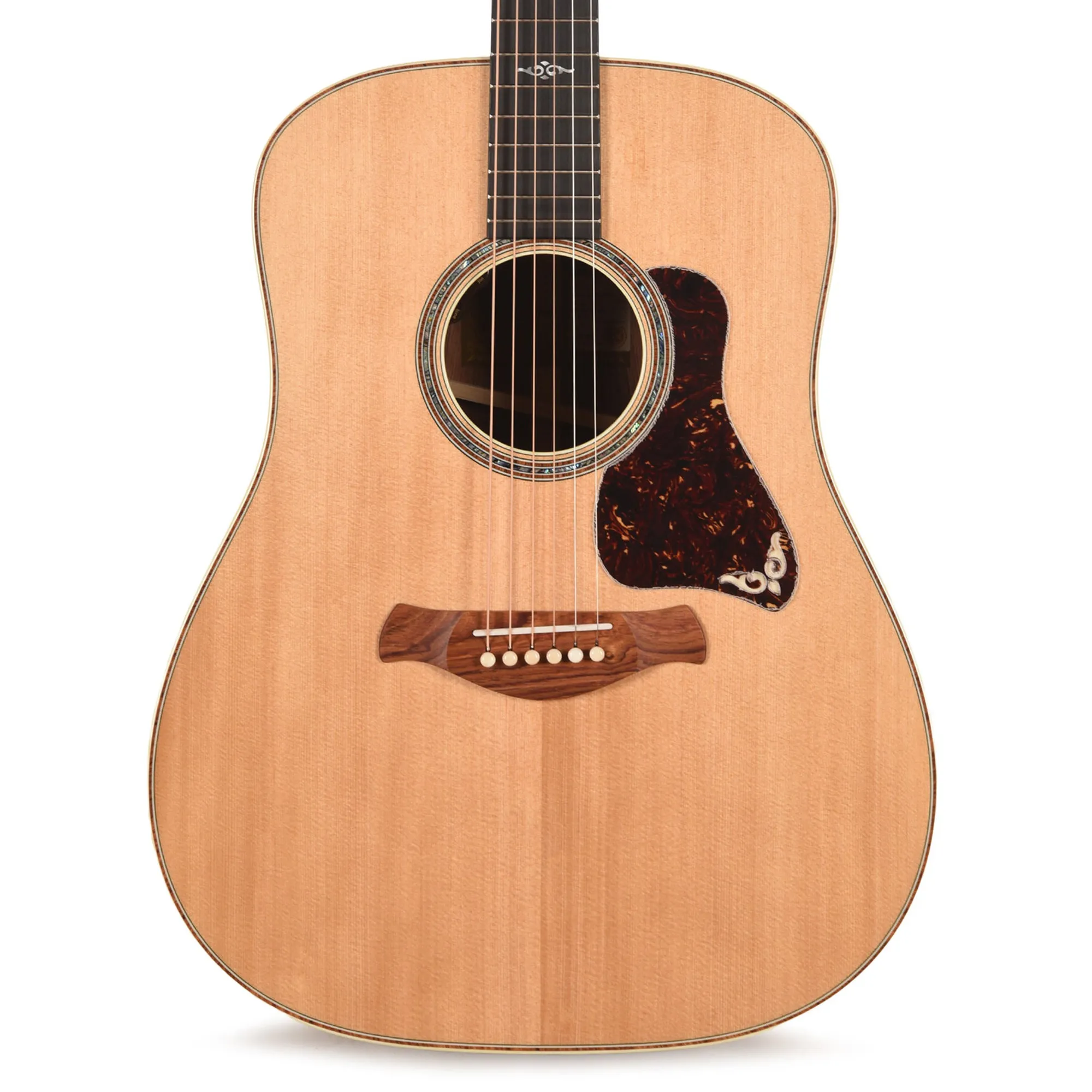 Taylor Gold Label 810e Acoustic Electric Guitar - Natural